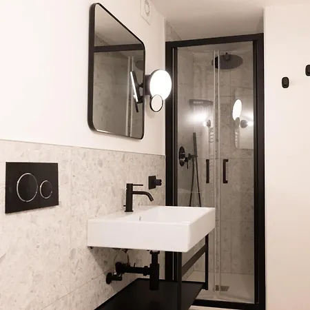 Apartment Moderno Bilocale Su Due Piani Nel Cuore Dei Navigli